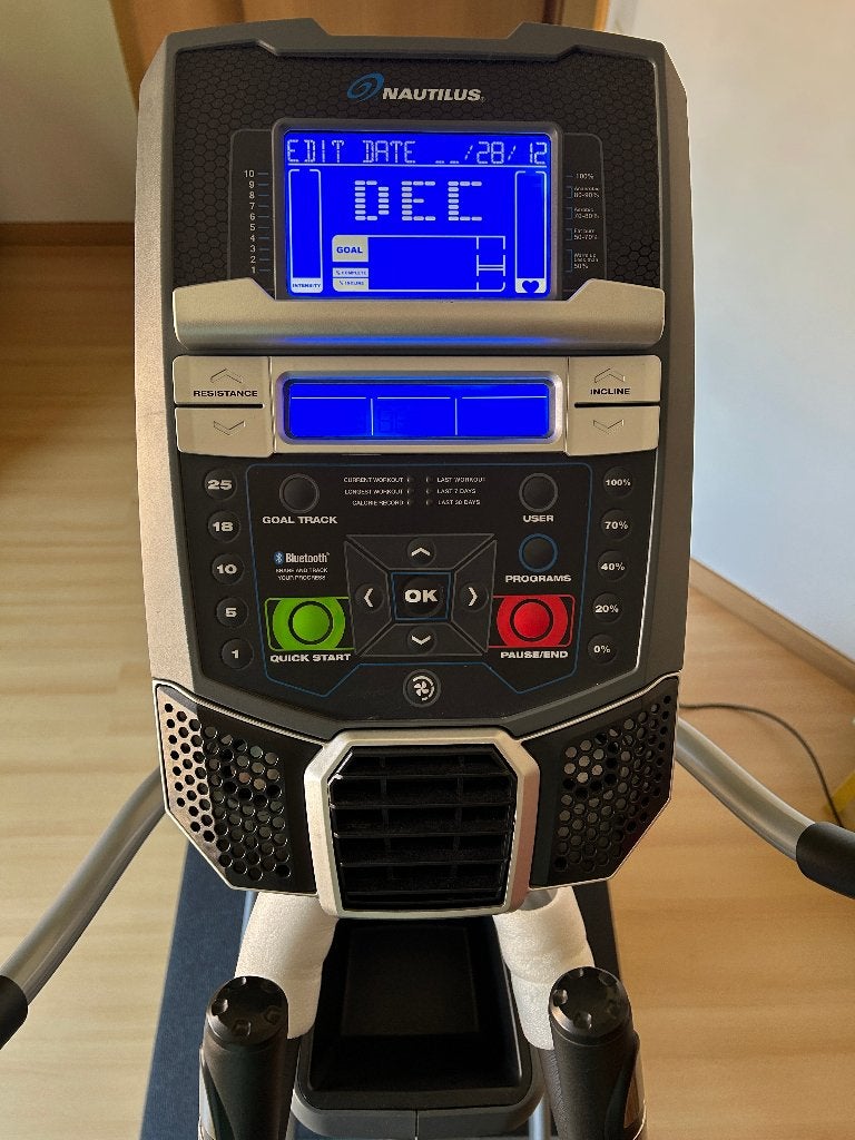 Professionele Nautilus E626 crosstrainer, Ophalen, Gebruikt, Crosstrainer, Metaal