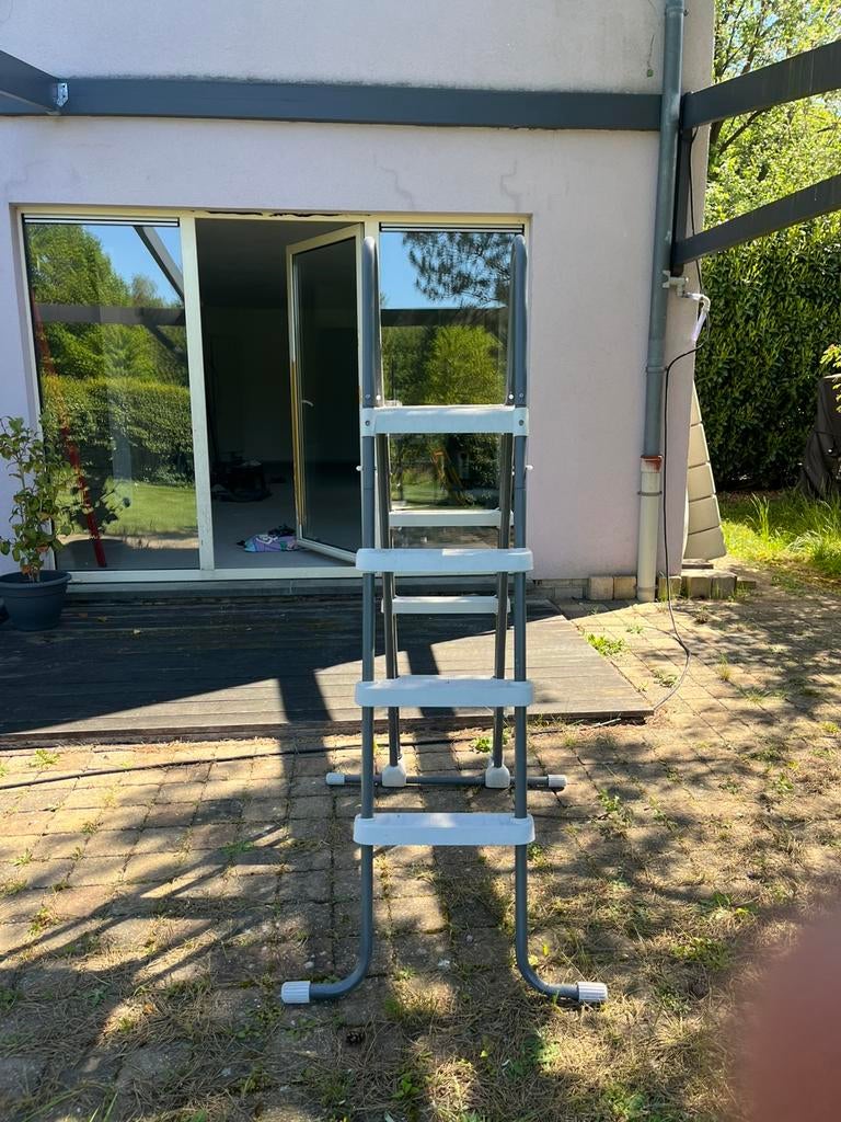 Echelle piscine hors sol, Jardin & Terrasse, Enlèvement, Échelle