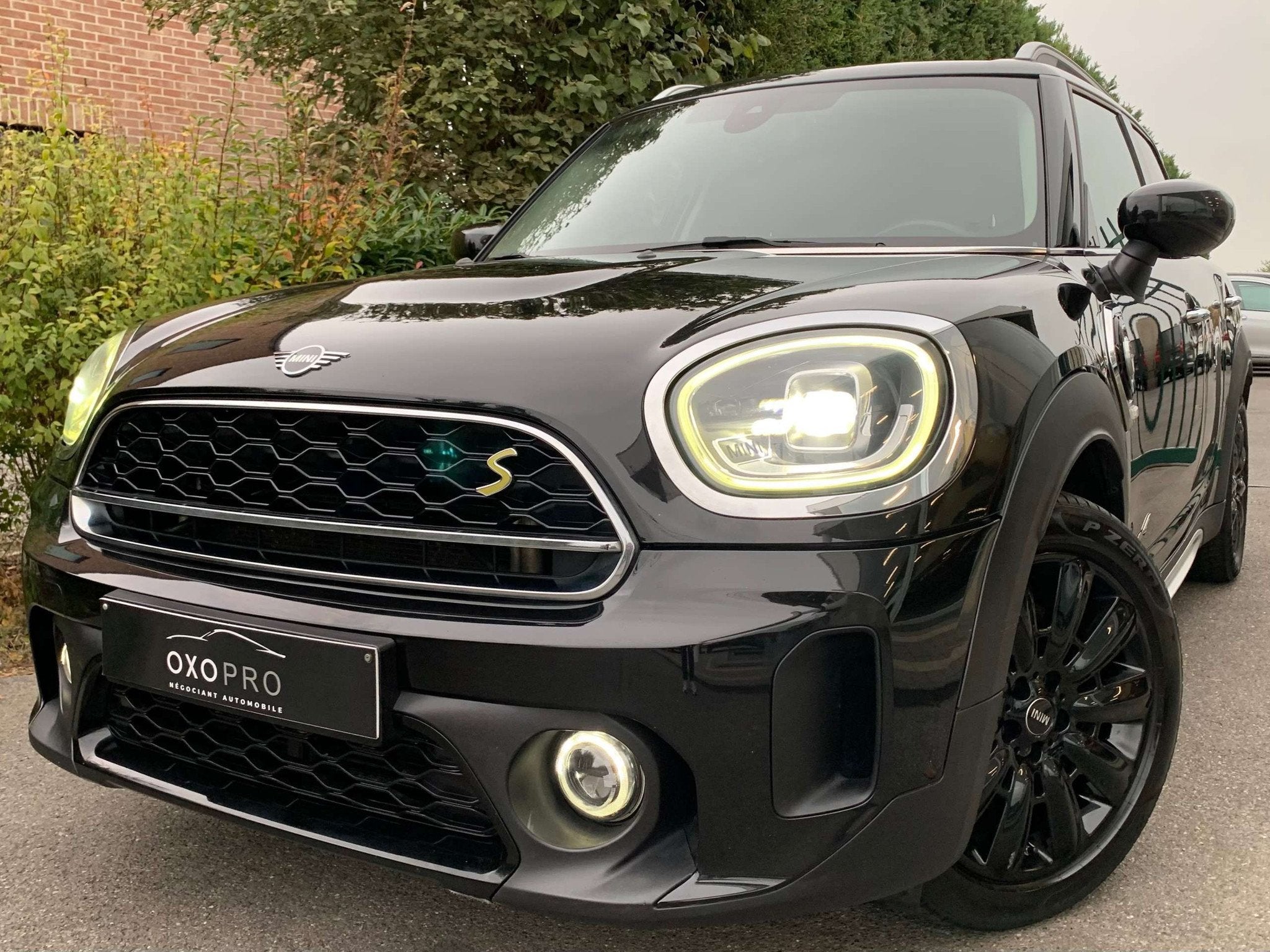 MINI Countryman SE ALL4 4x4 1.5 PHEV PLUG IN HYBRID 220CV /, Auto's, Automaat, Stof, Gebruikt, Euro 6