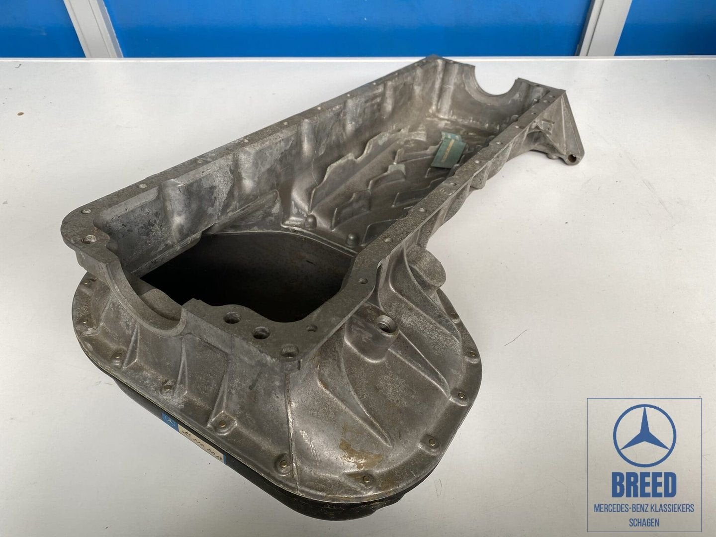 NOS oliecarter voor Mercedes-Benz M123 motor W123 250, Auto-onderdelen, -, Nieuw, Ophalen of Verzenden, -