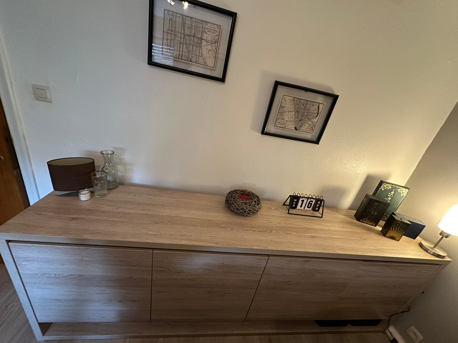 Lage kast, Ophalen, 150 tot 200 cm, 25 tot 50 cm, Overige houtsoorten