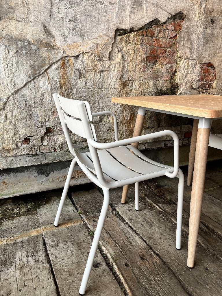 Table carrée Mikado (35 en stock), Neuf, Mikado Square tafel voor binnen- en buitengebruik, 50 à 100 cm, 50 à 100 cm