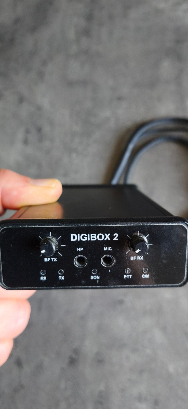 Digibox 2 interface, Telecommunicatie