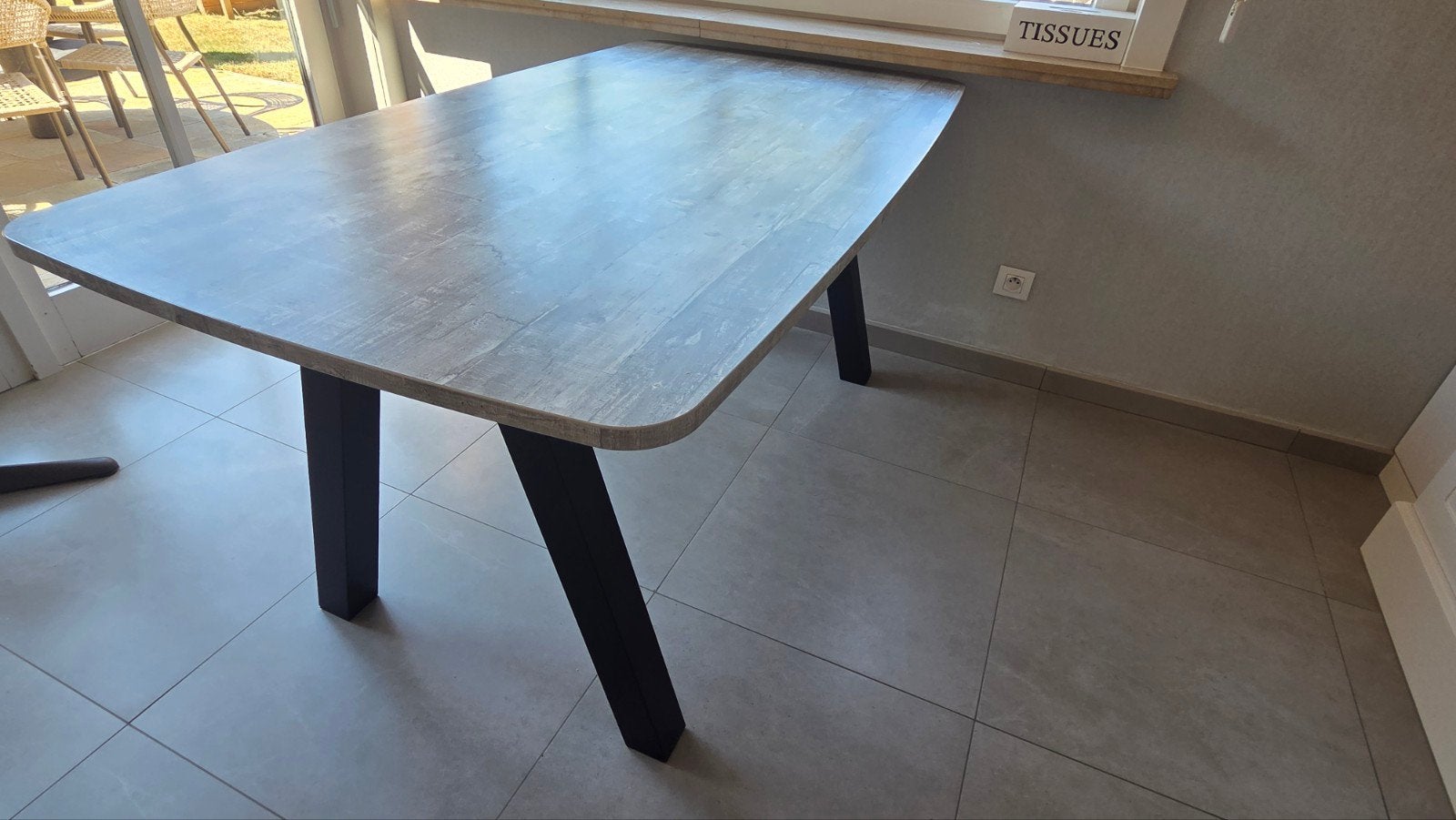 Table à manger/table de cuisine en aspect bois avec pieds en, Enlèvement