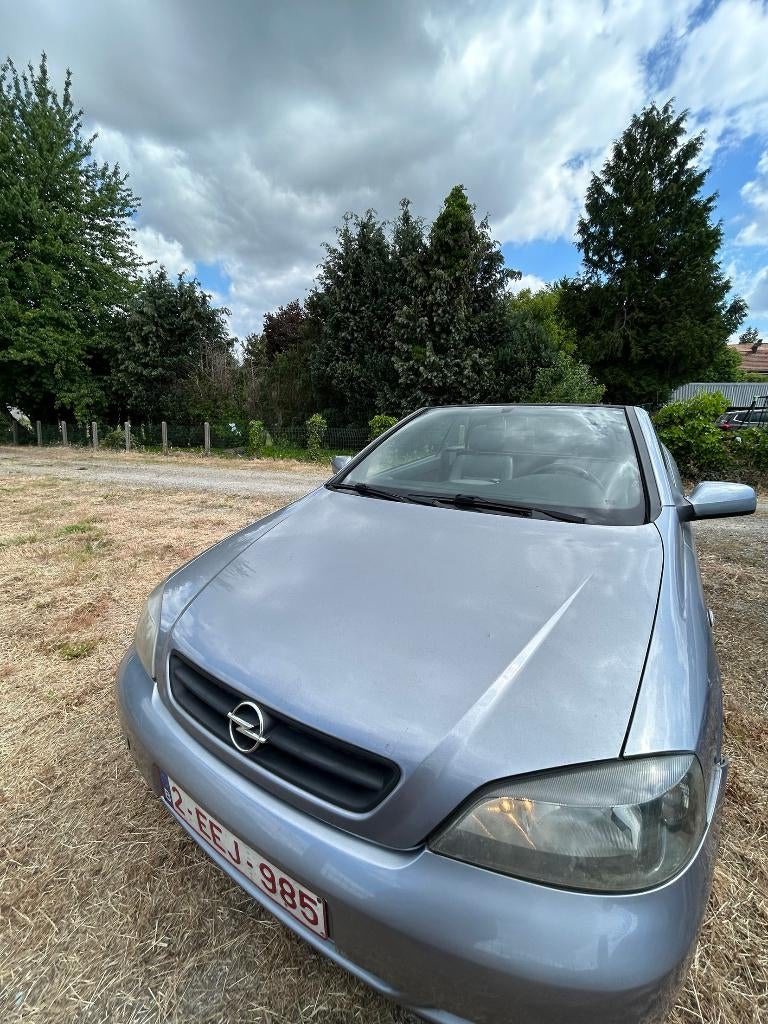 opel astra bertone, Auto's, Voorwielaandrijving, 4 zetels, Zwart, Cabriolet