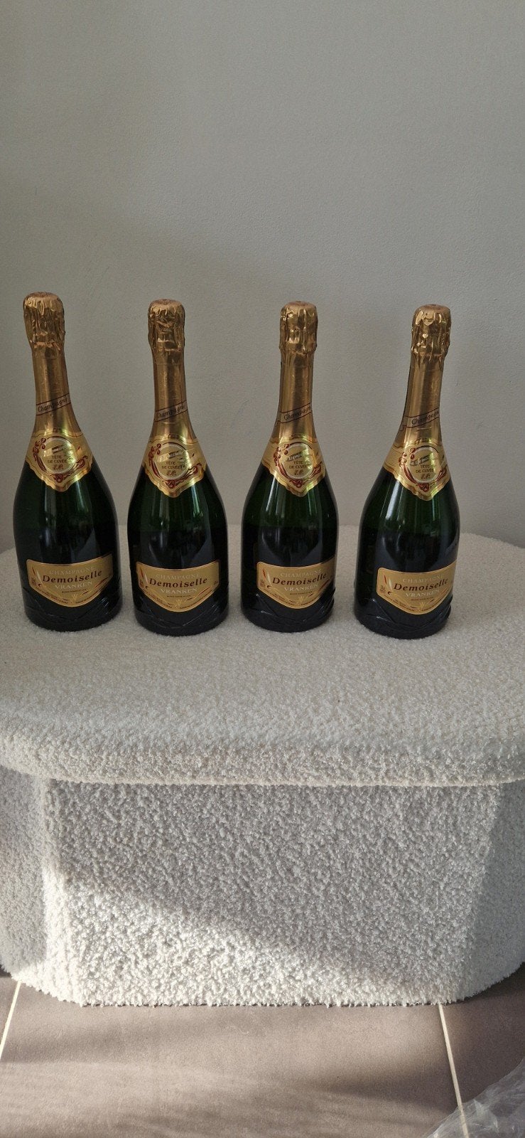 champagne, Collections, Enlèvement, Champagne