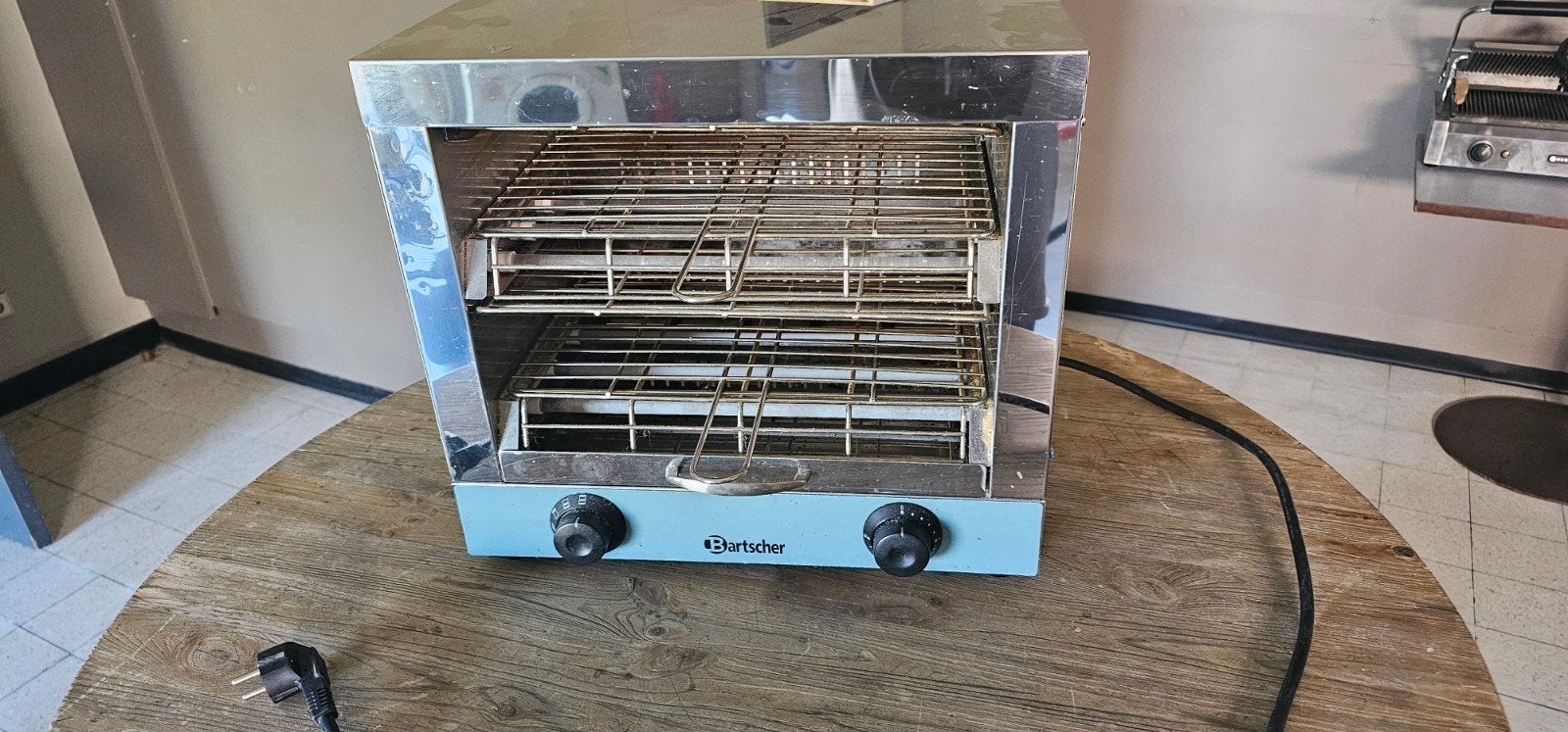 keukenmaterialen, Ophalen