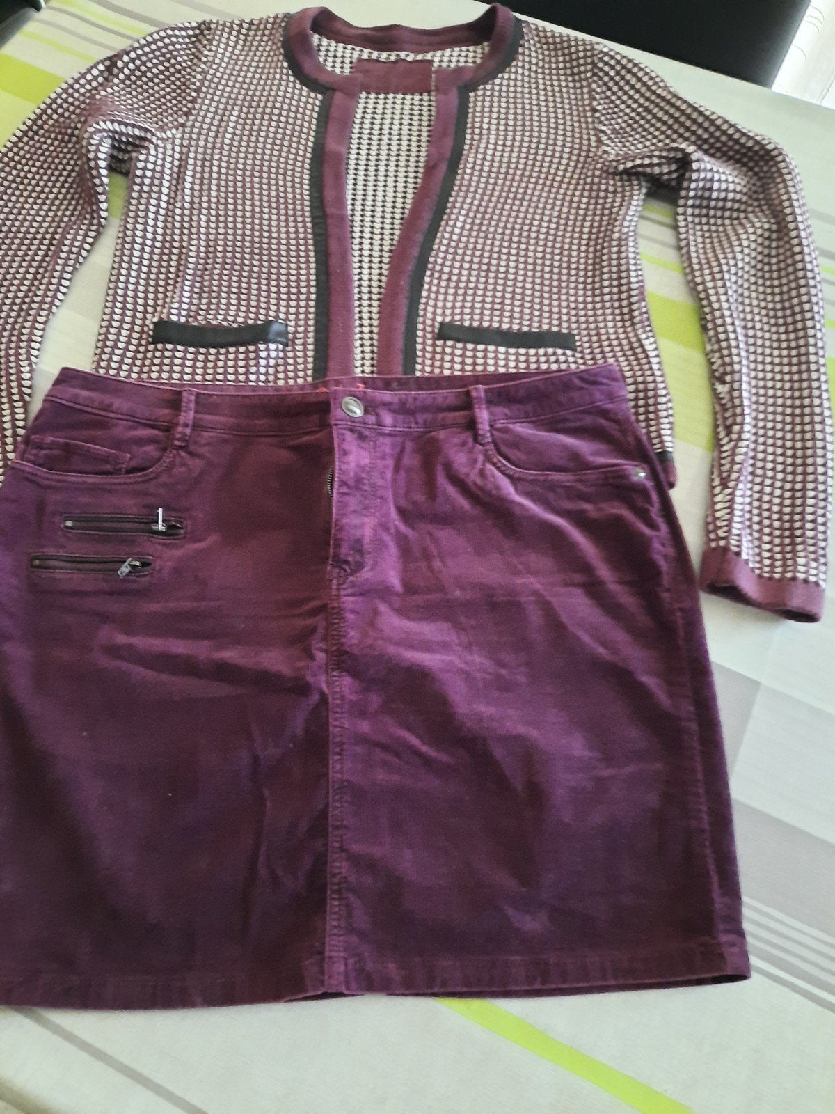 nieuw setje,maat 42,rok gilet en kousen, Kleding | Dames, Esprit, Ophalen of Verzenden, Nieuw