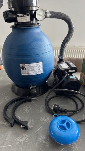 Intex Zwembad met zware pomp en toebehoren, Enlèvement, Utilisé, Pompe