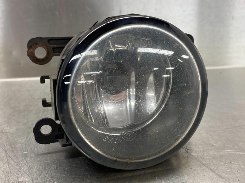MISTLAMP LINKS VOOR Suzuki Swift (ZA / ZC / ZD1 / 2/3/9), Gebruikt, Dhr. M. Roggen, Marinus@Japoto.nl, Stadsweg 37 37
9917 PV  WIRDUM GR., NL
