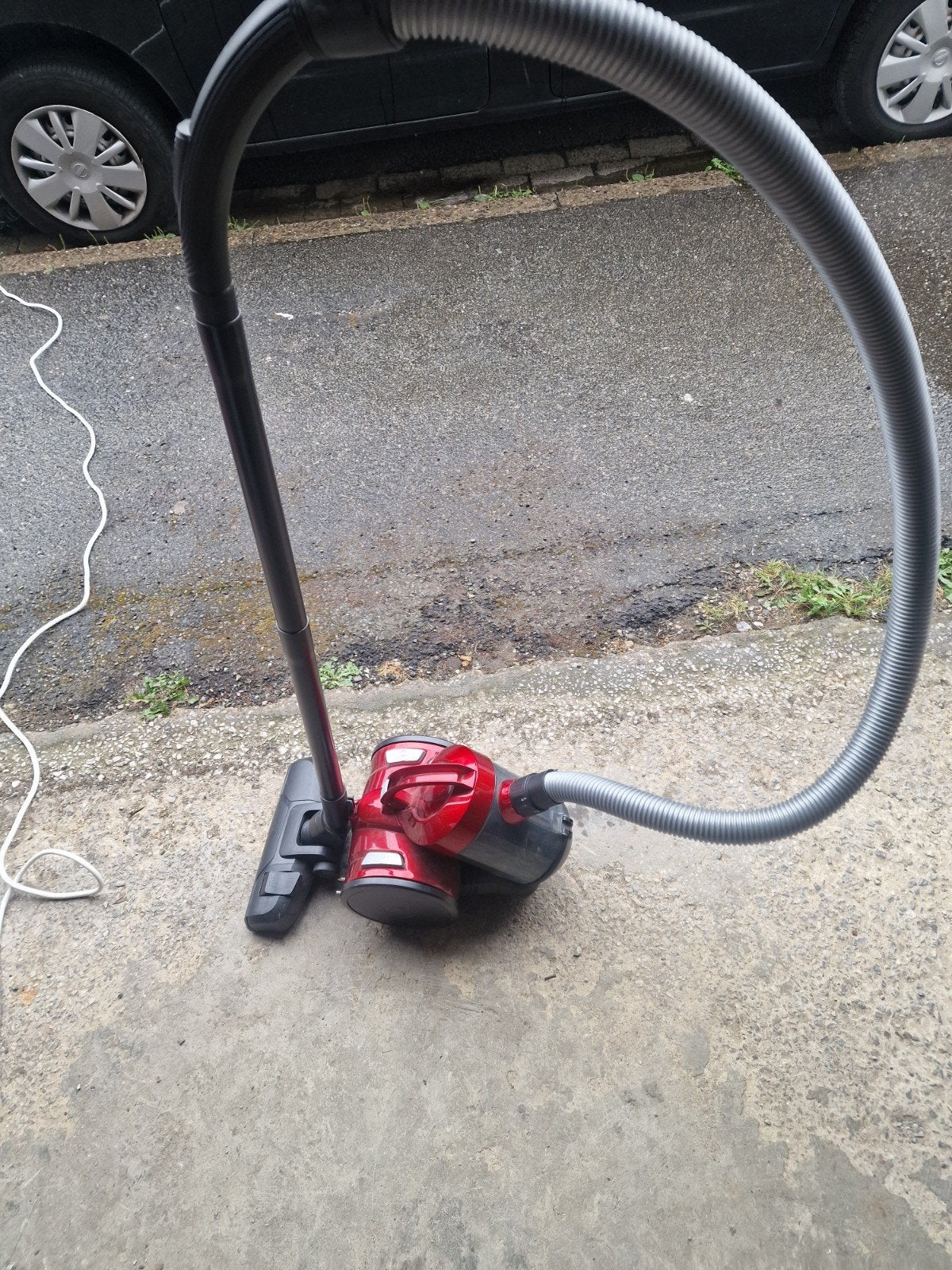 aspirateur sans sac complet fonctionne parfaitement 800watts, Electroménager, Réservoir, Autres marques, Comme neuf, Enlèvement