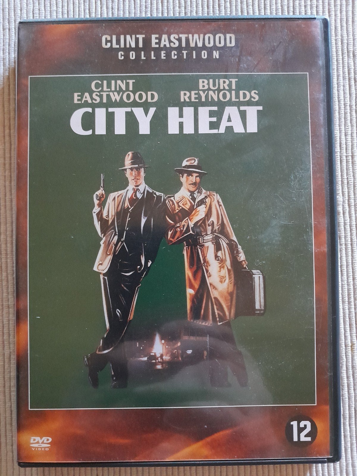 City heat, Engels, Nederlands, Ophalen of Verzenden, Zo goed als nieuw