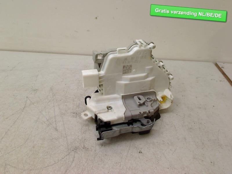 PORTIERSLOT LINKS VOOR Audi A3 Sportback (8VA / 8VF), Audi, Audi AG, Gebruikt, Auto-Union-Straße  1,
85057  Ingolstadt, DE