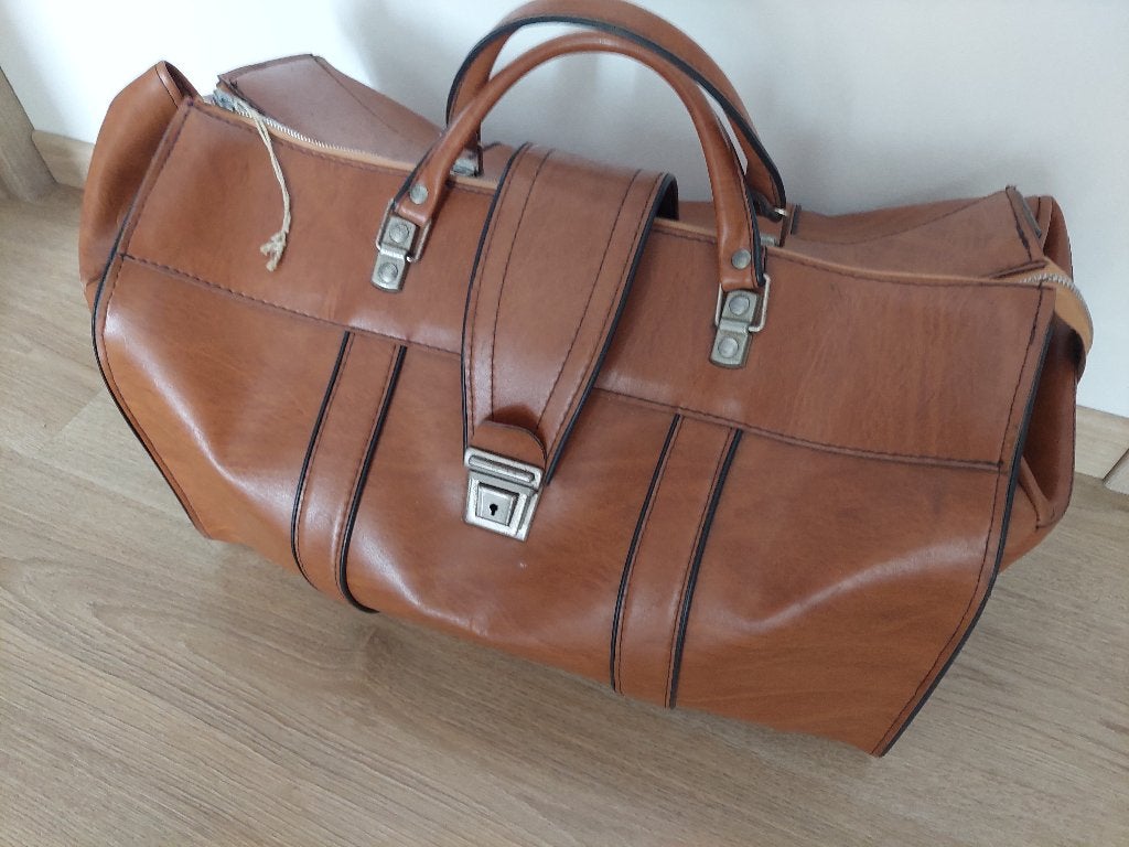 Vintage retro weekendtas/reistas cognac kunstleer, Ophalen, 40 tot 60 cm, Gebruikt, 20 tot 30 cm