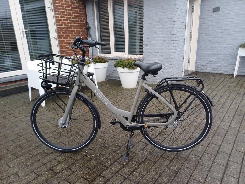 Cortina common stadsfietsen,maat 50,wielmaat 28, prijs/stuk, Ophalen