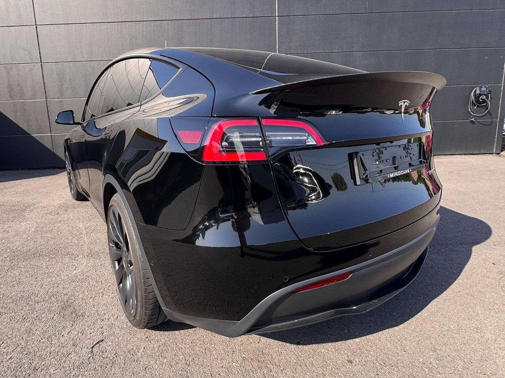 Tesla Model Y Model Y 72.5 kWh Dual Motor Performance 510ch, Cuir, Entreprise, Noir, 5 portes