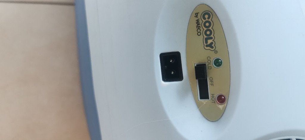 Koel en warmhoudbox, Ophalen, Zo goed als nieuw, Koelbox, Elektrisch