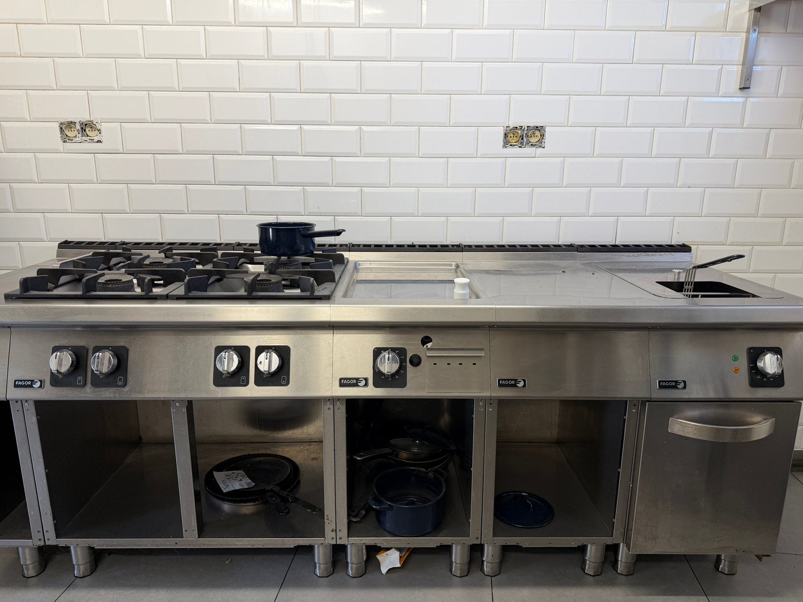 Professionele Fagor keukenlijn - gas - 220cm, Ophalen