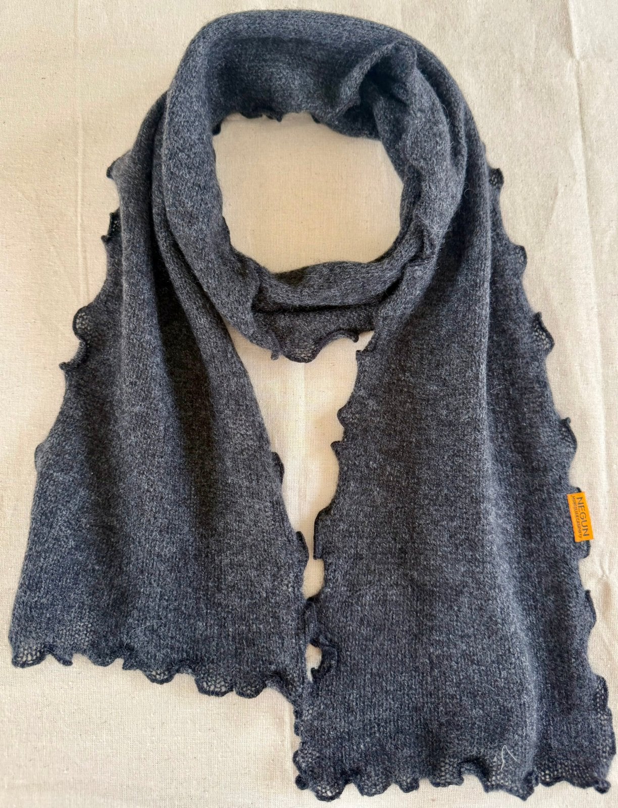 Small 100% Cashmere Scarf, Ophalen of Verzenden, Nieuw, Maat 36 (S), Sjaal