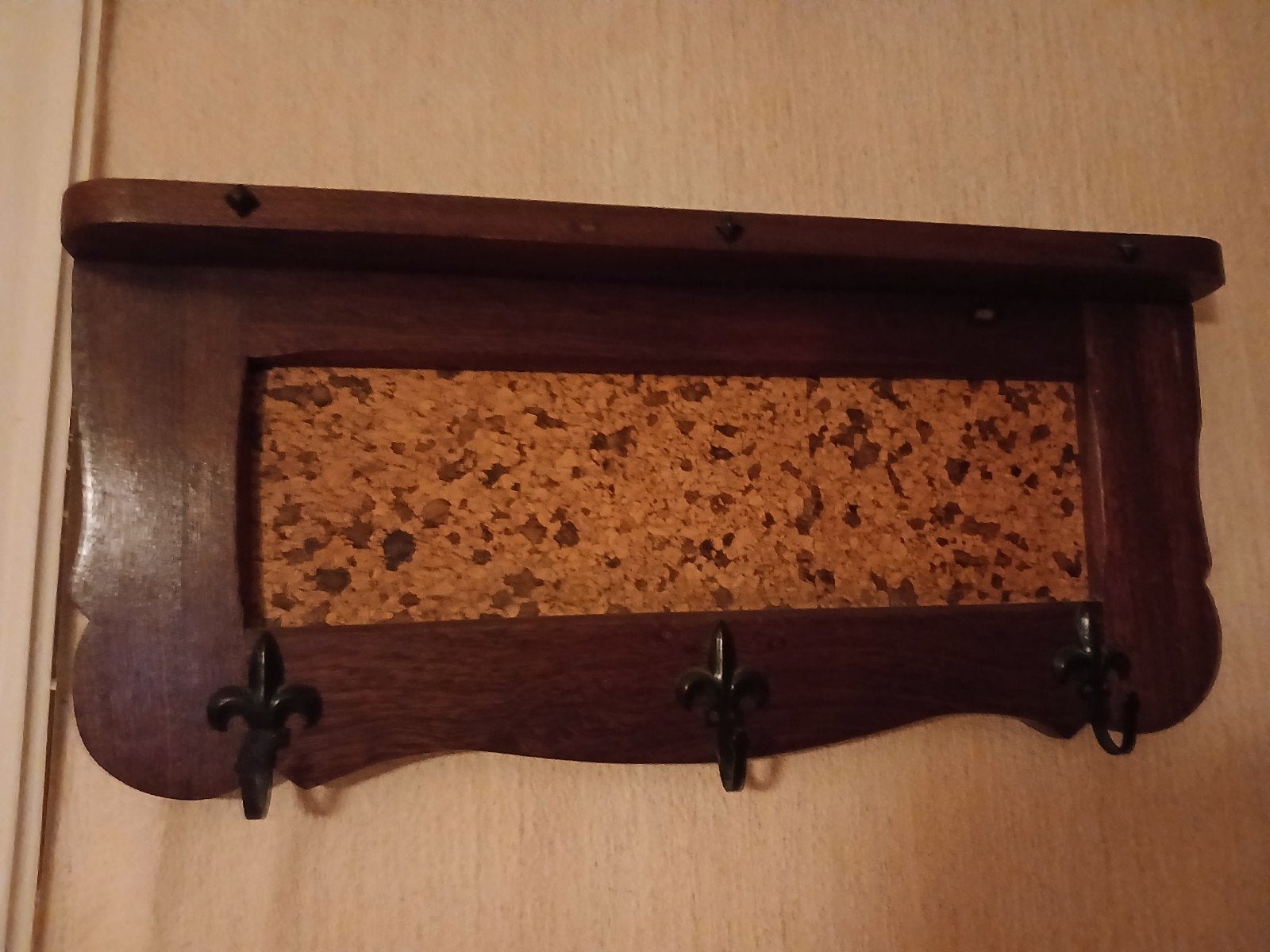 Oude kapstok, Ophalen
