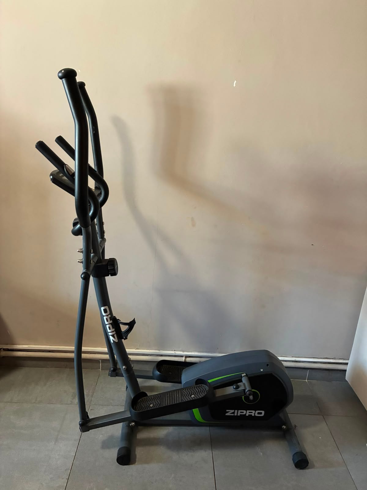 Hometrainer, Ophalen, Zo goed als nieuw, Hometrainer