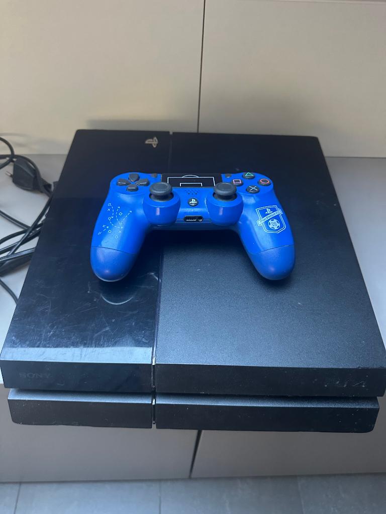 Playstation 4 + Controller + Fifa 23 & eFootball PES 2021, Games en Spelcomputers, Ophalen, Met 1 controller, Original, Gebruikt