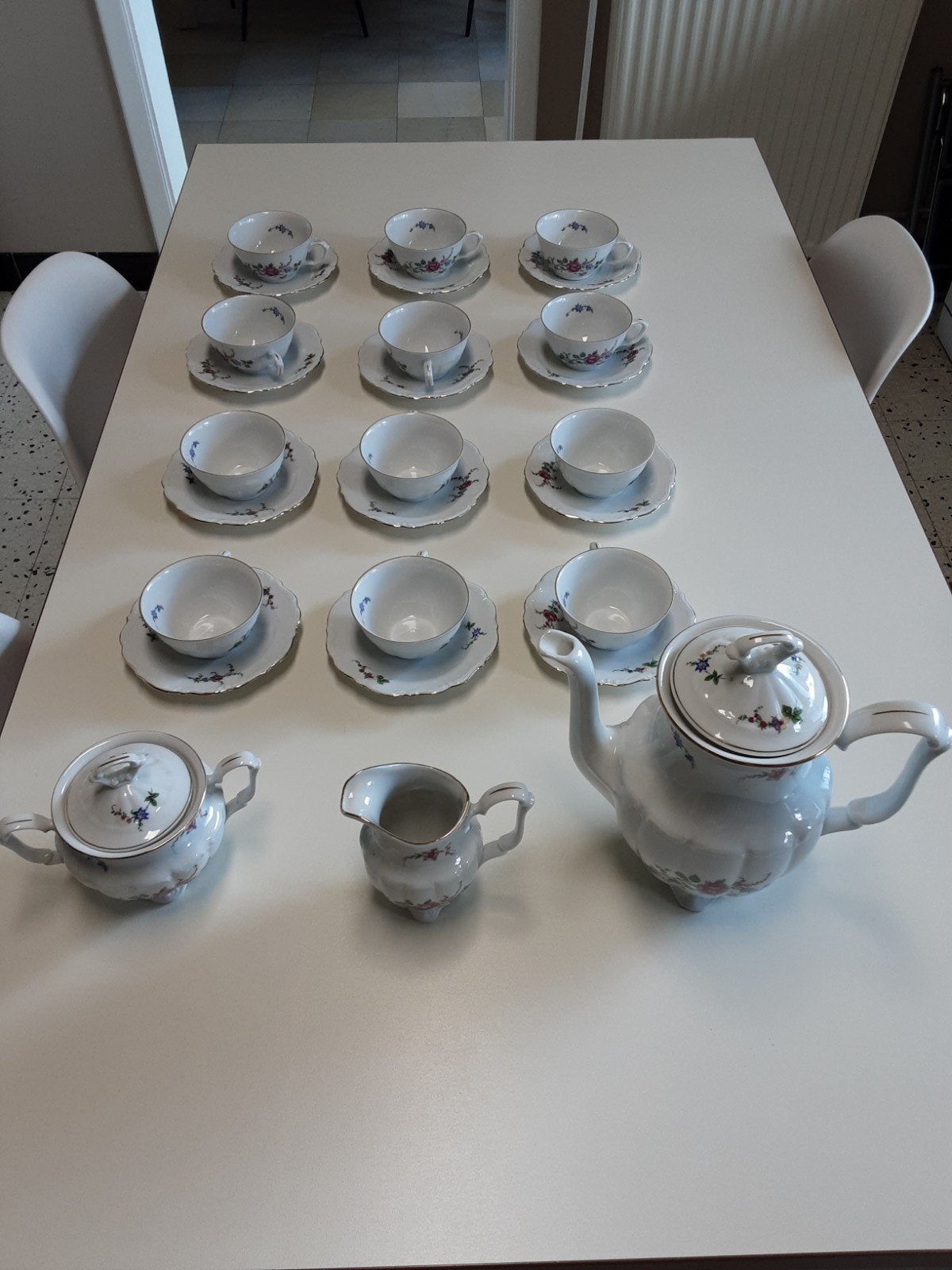 Service à café en porcelaine Walbrzych 27 pièces, Enlèvement