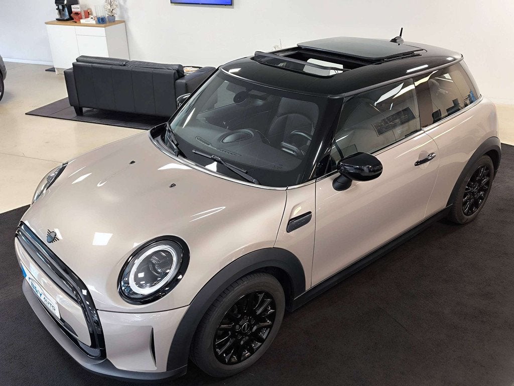 MINI Cooper Mini 1.5 Cooper Automaat / PanoDak / Leder, Auto's, Mini, 4 zetels, 136 pk, Beige, Leder