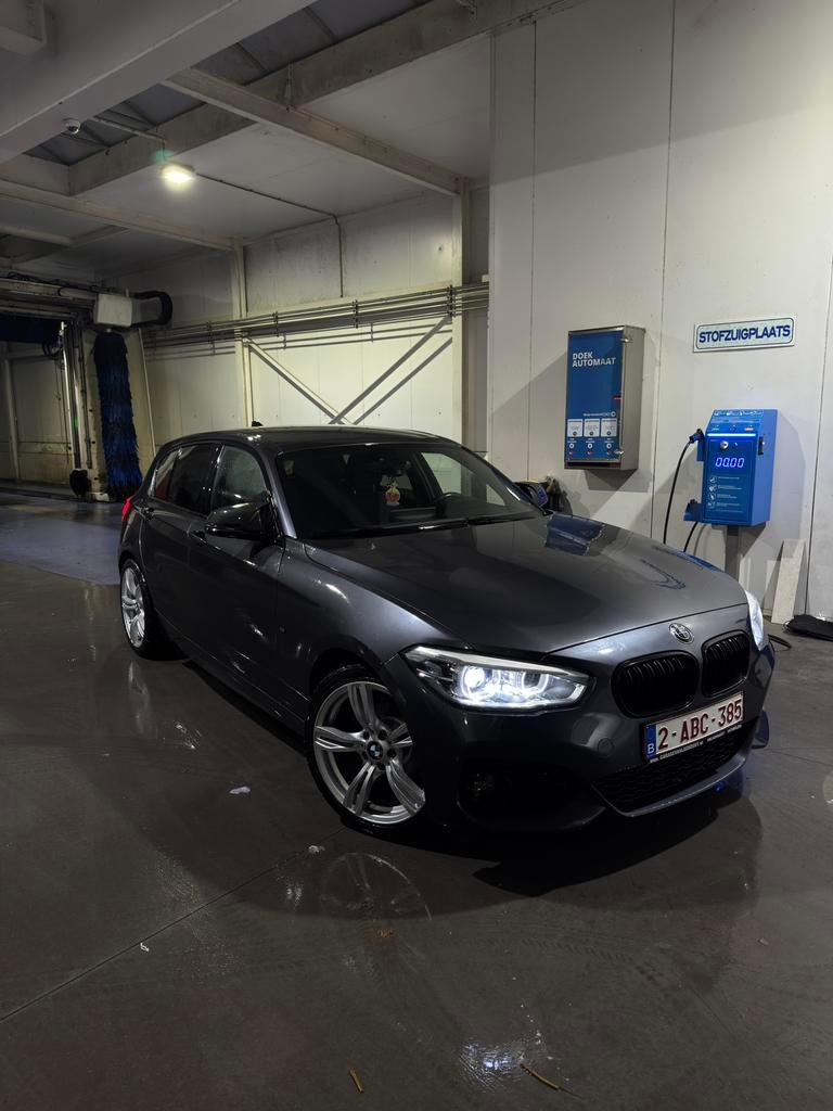 Bmw 118d euro 6b 1 serie, Auto's, BMW, Alcantara, Particulier, Overige carrosserie, Zilver of Grijs