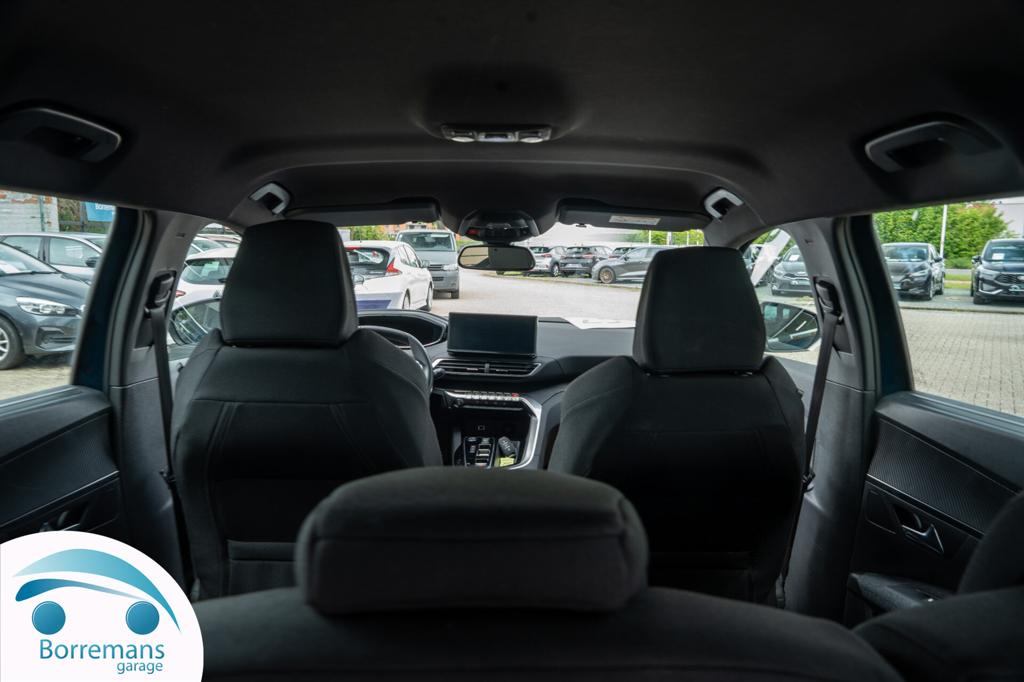 Peugeot 5008 1.2 Benz. Autom. | 7 pl. | Camera | CarPlay |, Auto's, Peugeot, 1199 cc, 149 g/km, 7 zetels, 130 pk