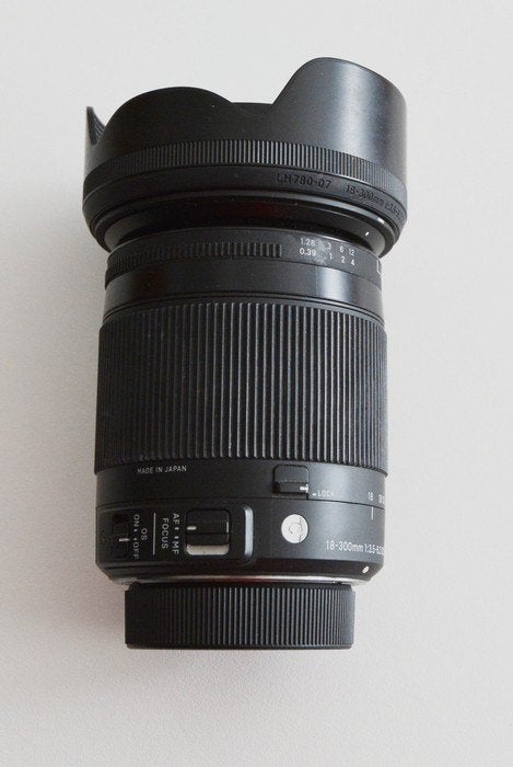 Objectif Sigma 18-300 mm monture Nikon, Enlèvement ou Envoi, Utilisé, Téléobjectif, Zoom