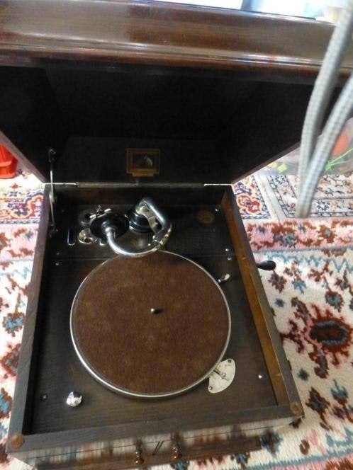 grammofoon in eik hmv, Antiek en Kunst, Ophalen