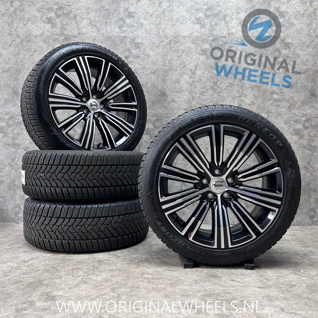 18 inch originele inscription velgen winterbanden Volvo V60, Autos : Pièces & Accessoires, Pneus et Jantes, Pneus hiver, Véhicule de tourisme