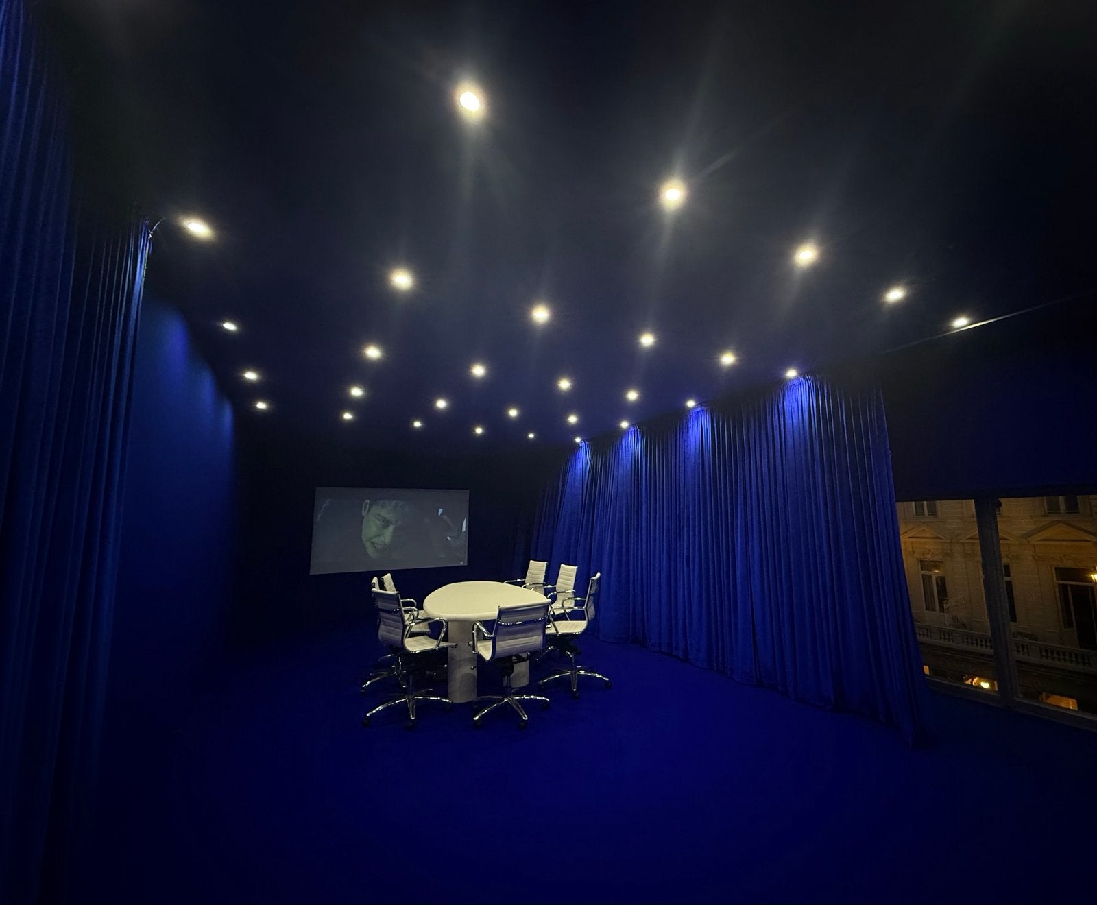 Salle de conference (à louer), Lieu de réunion ou de Congrès