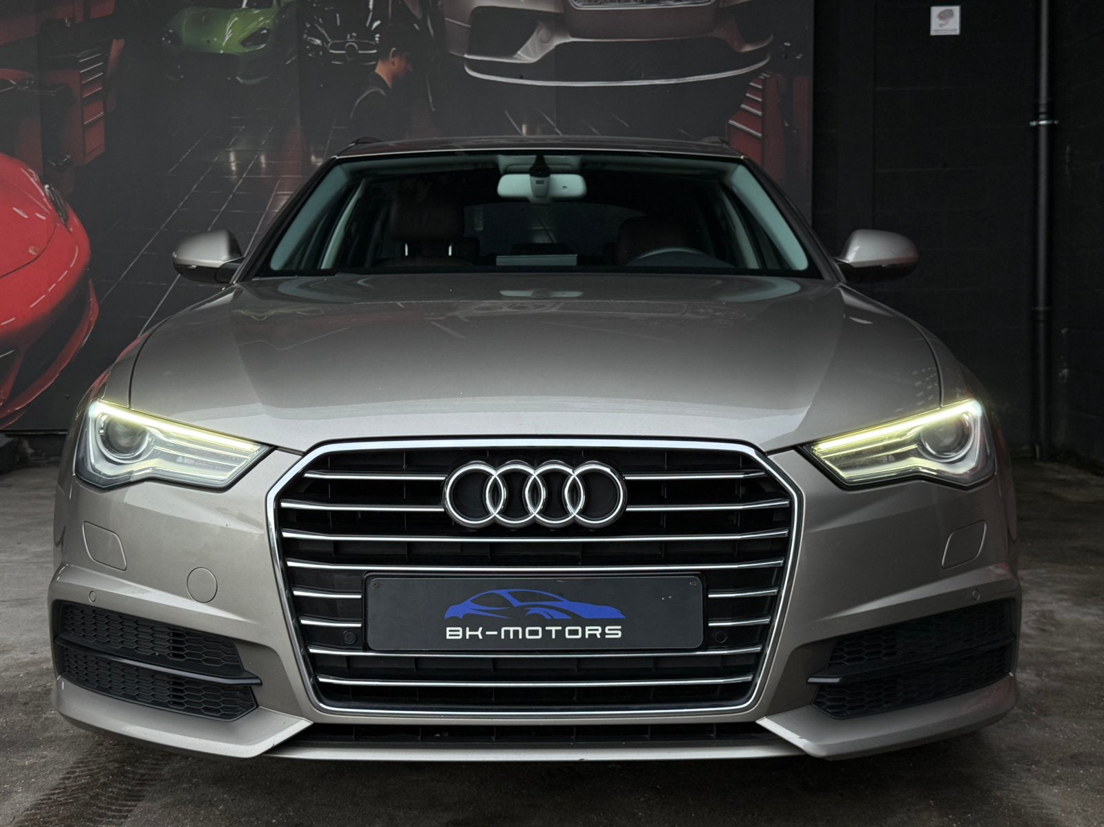 Audi A6 Avant Ultra 2.0 TDI Sport Edition S tronic, Auto's, Automaat, Parkeerassistent, 5 deurs, Onderhoudsboekje