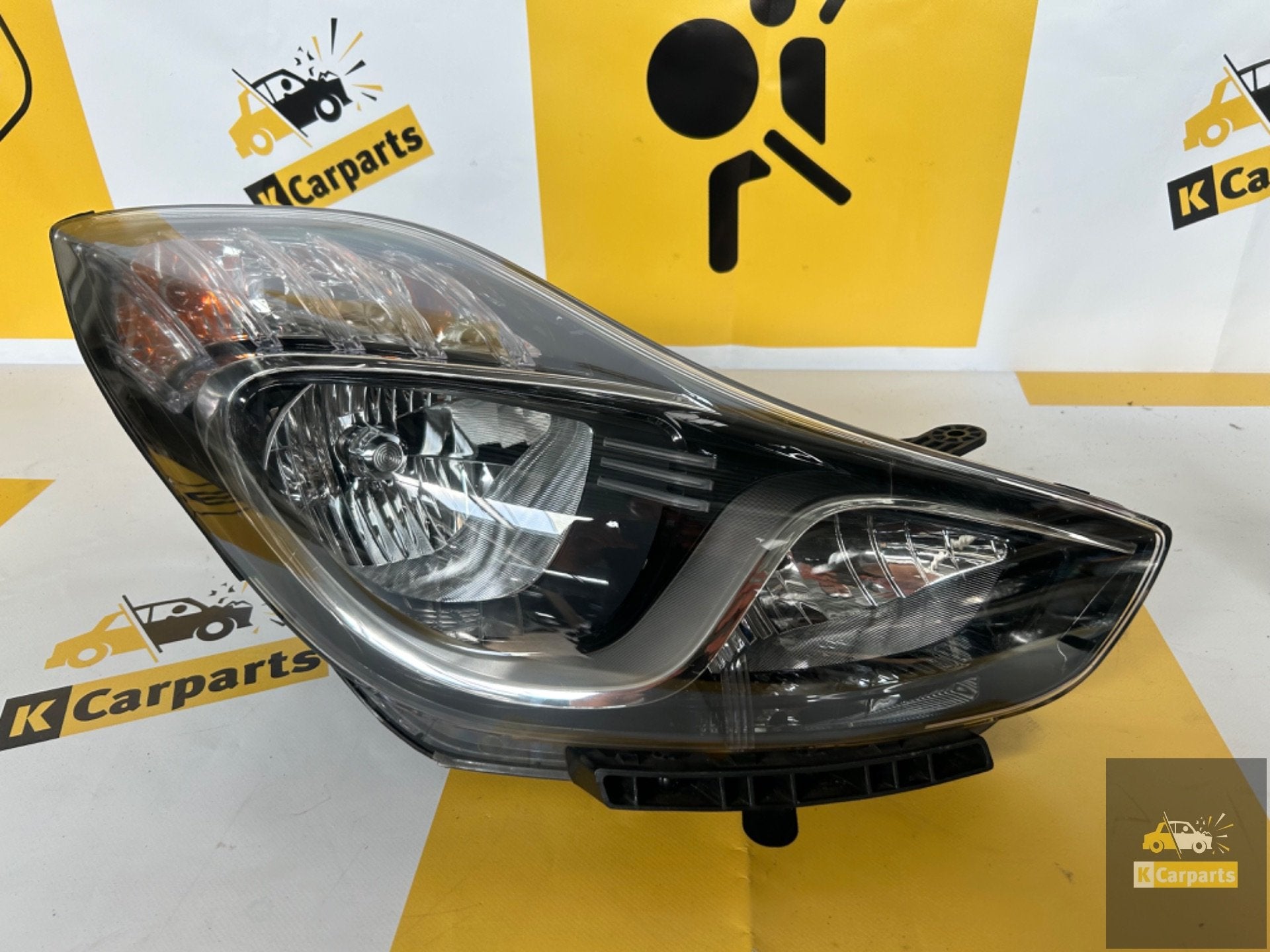 Hyundai Ix20 Phare avant droit Original 2010-2019, Autos : Pièces & Accessoires, Éclairage, Info@fabrikant.eu, Fabrikant BV, Fabrikantstraat 1
1000 AA  Amsterdam, NL