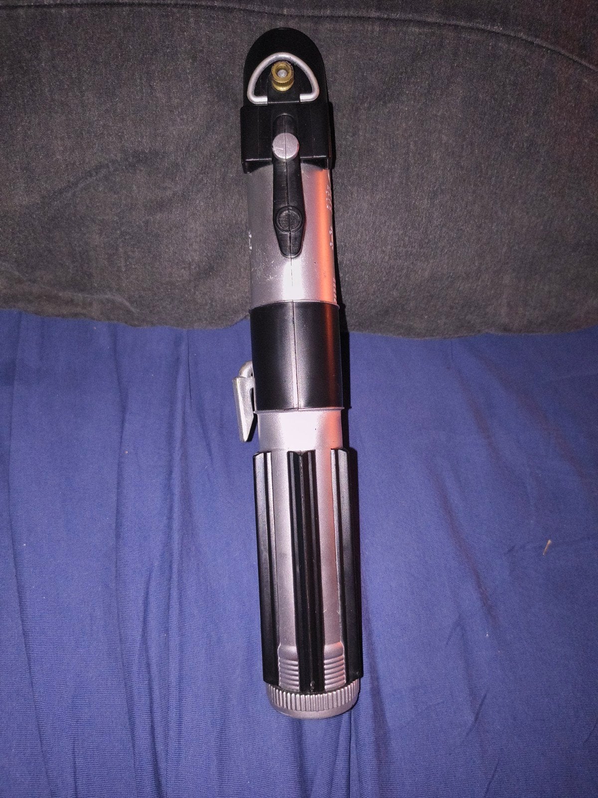 Star wars Darth Vader lightsaber 2015 Official Hasbro, Ophalen of Verzenden, Zo goed als nieuw, Gebruiksvoorwerp