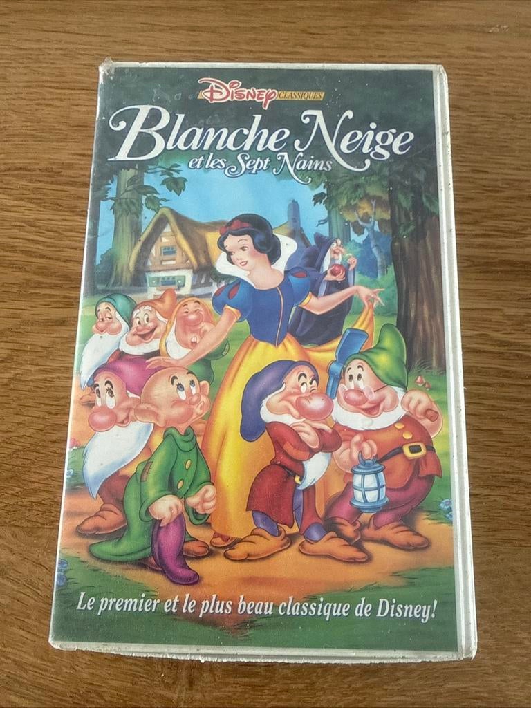 VHS Cassette vidéo Disney Blanche Neige et les Sept Nains, CD & DVD, VHS | Enfants & Jeunesse, Enlèvement ou Envoi, Comme neuf