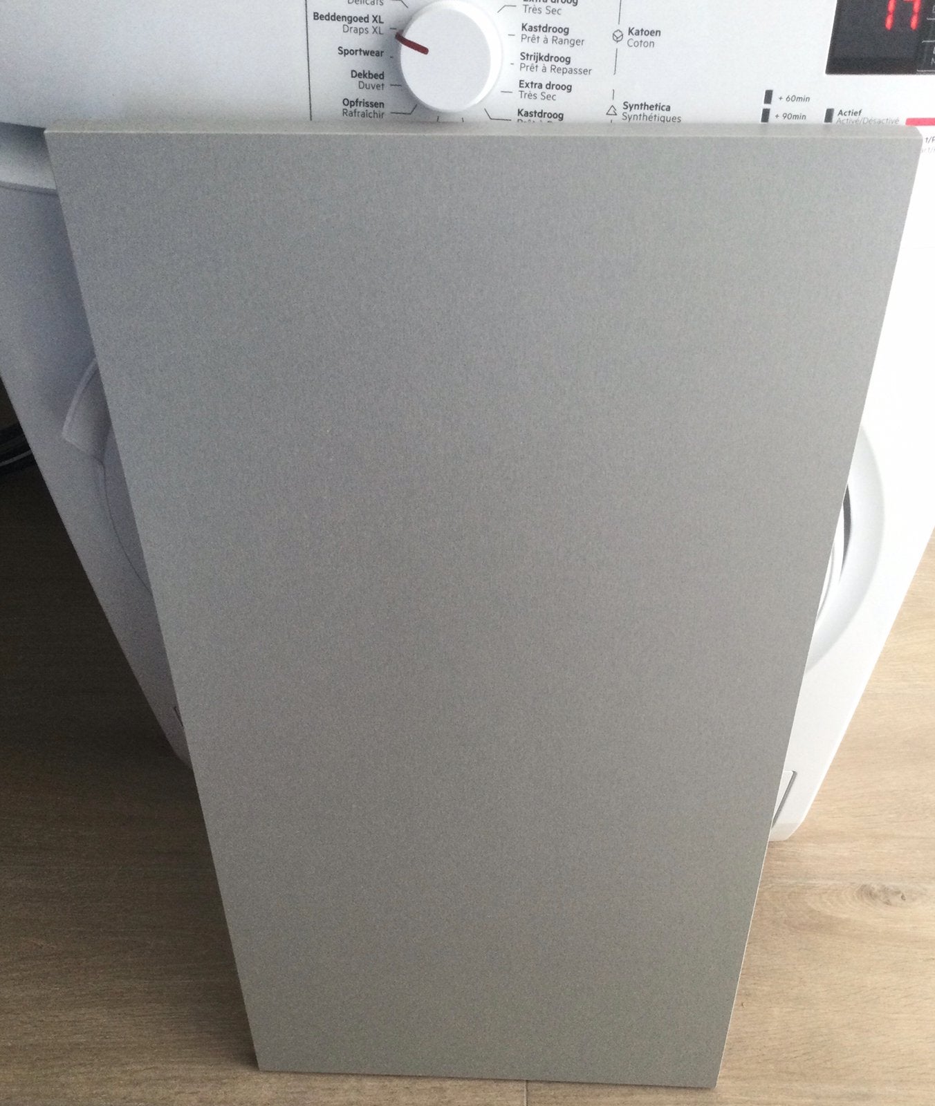 Vier grijze legplanken (4 stuks), Doe-het-zelf en Bouw, Platen en Panelen, Ophalen, Zo goed als nieuw