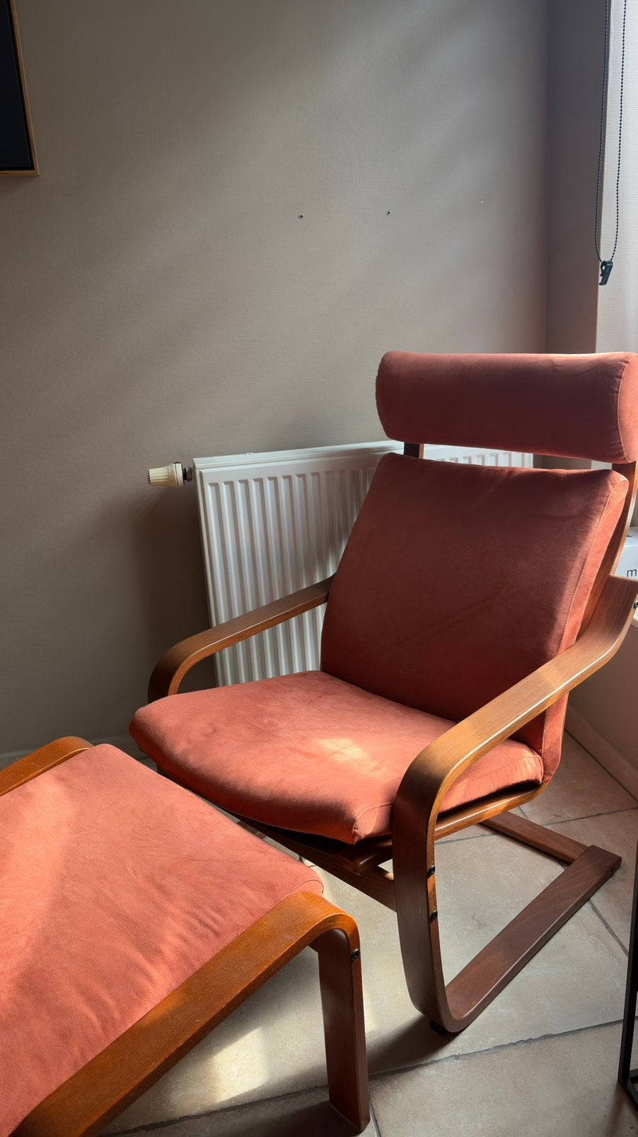 Fauteuil IKEA POÄNG avec repose-pieds – Bon état – 70 €, Enlèvement, Utilisé, Une personne, Bois