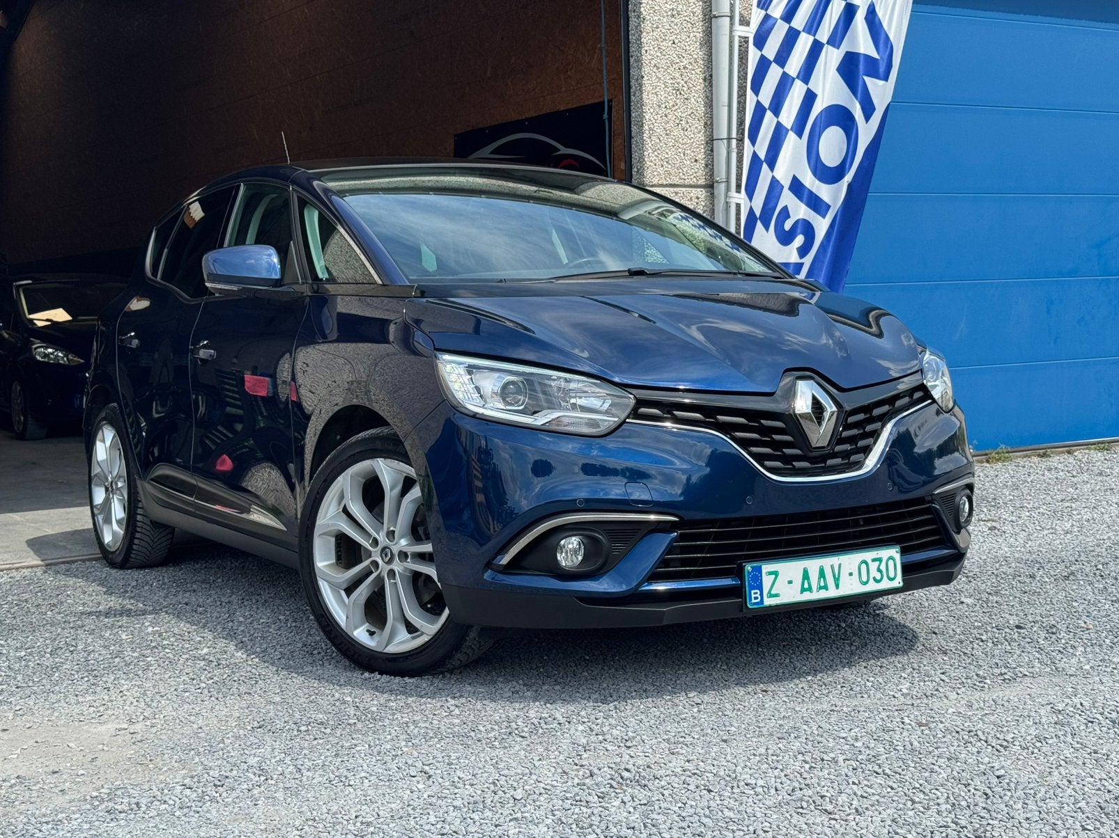 Renault Scenic 1.7dci achteruitkijkcamera met panoramisch, Auto's, Monovolume, Euro 6, 4 cilinders, Blauw