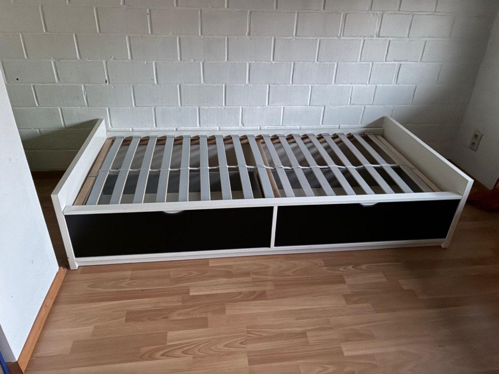 Ikea eenpersoonsbed, Huis en Inrichting, Slaapkamer | Bedden, Ophalen, Eenpersoons, Wit, 200 cm