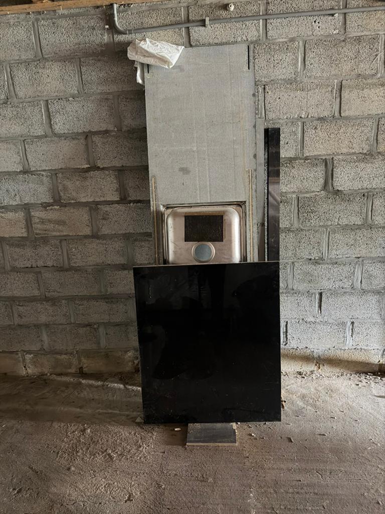 Gratis granieten werkblad stukken, Ophalen, Gebruikt, Overige materialen, 20 tot 50 mm