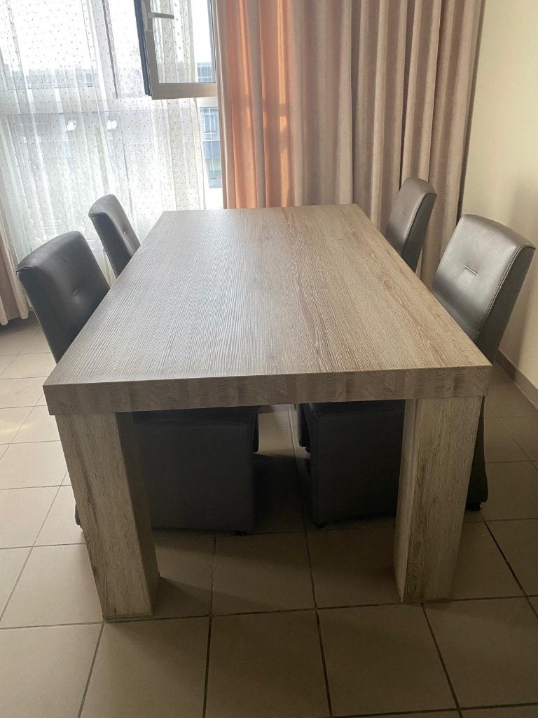 Eettafel met gratis salontafel en gratis 4 stoelen, Cinq personnes ou plus, 150 à 200 cm, 50 à 100 cm, Enlèvement