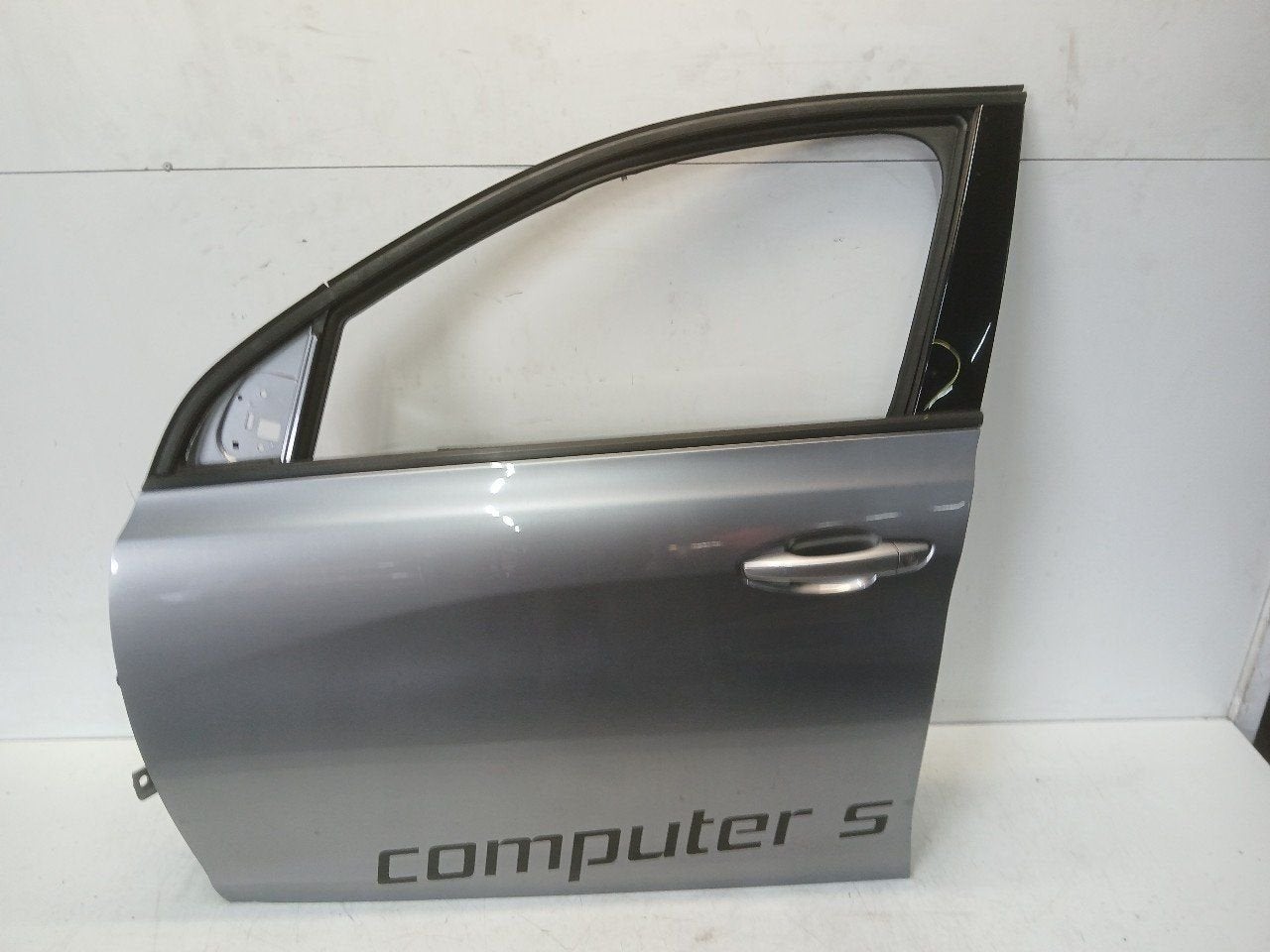 Portier links voor Peugeot 308, Auto-onderdelen, Onderdelen@venauto.nl, Van der Ven Autorecycling B.V., Gebruikt, Ettenseweg 76, 4706 PB Roosendaal, The Netherlands