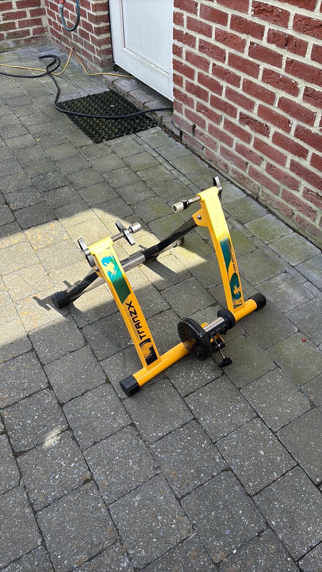 Fietsrollen tranzx, Ophalen