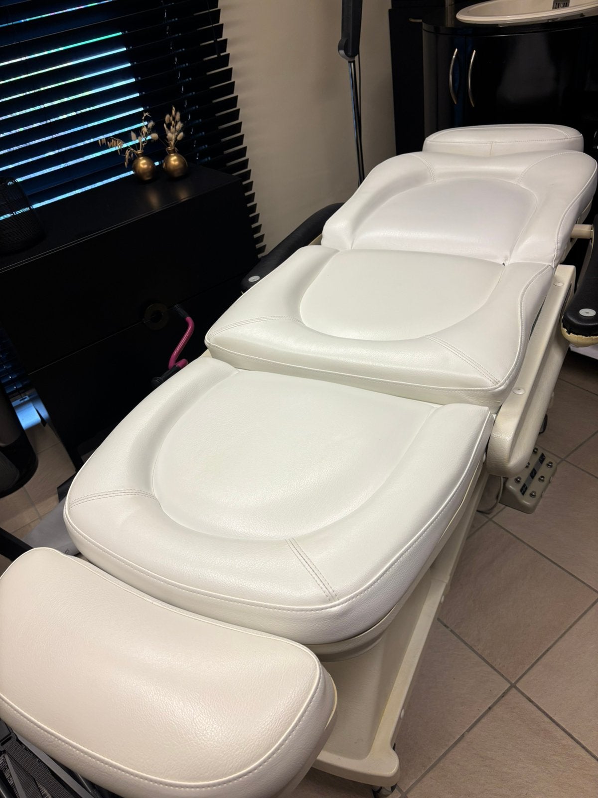Fauteuil de traitement électrique professionnel, Enlèvement, Utilisé, Soins du corps