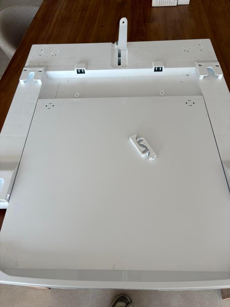 AEG Tussenstuk - tussenkader/stapeblkit, Elektronische apparatuur, Ophalen, Zo goed als nieuw