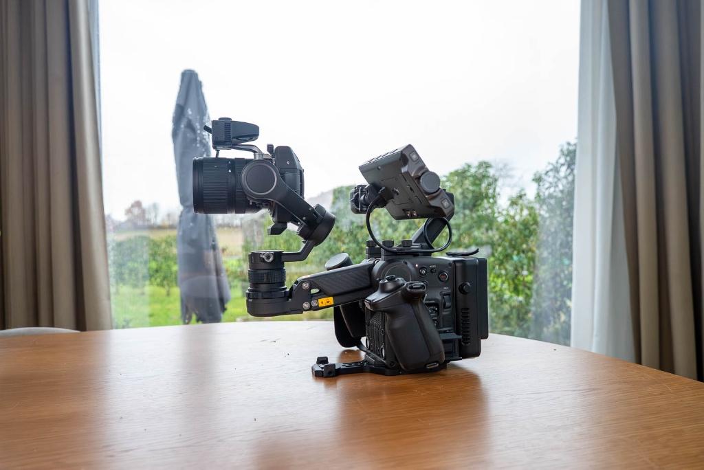 Kit combiné 6K de caméra de cinéma 4 axes DJI Ronin 4D, Enlèvement, Comme neuf