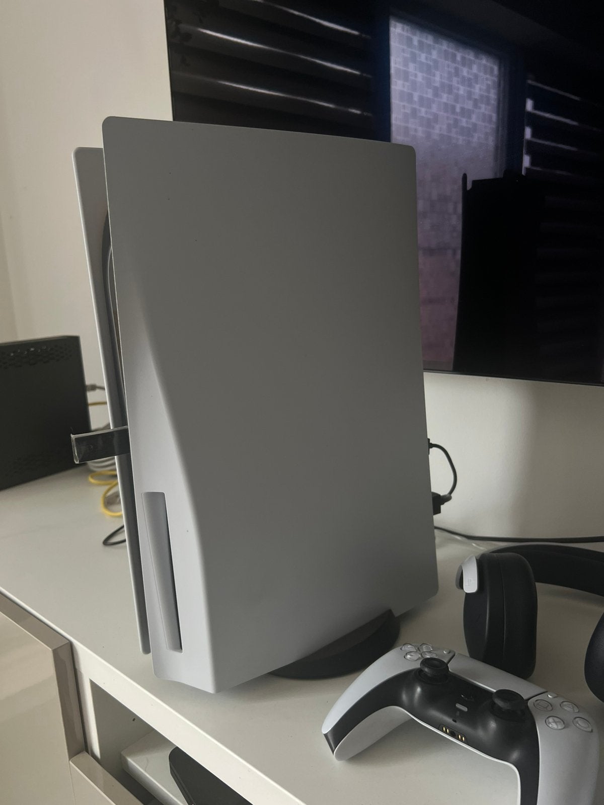 Playstation 5 avec lecteur + 2 manettes + Casque pulse 3D, Enlèvement, Comme neuf, Playstation 5